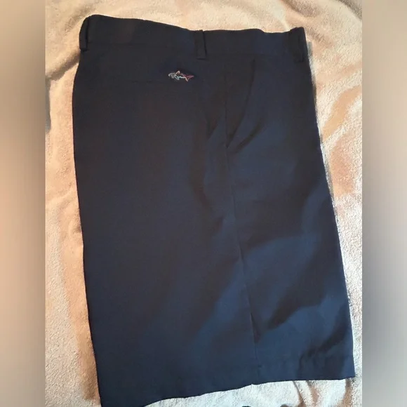 Greg Norman black shorts. 100% polyester. Size 38. EUC - Picture 4 of 5